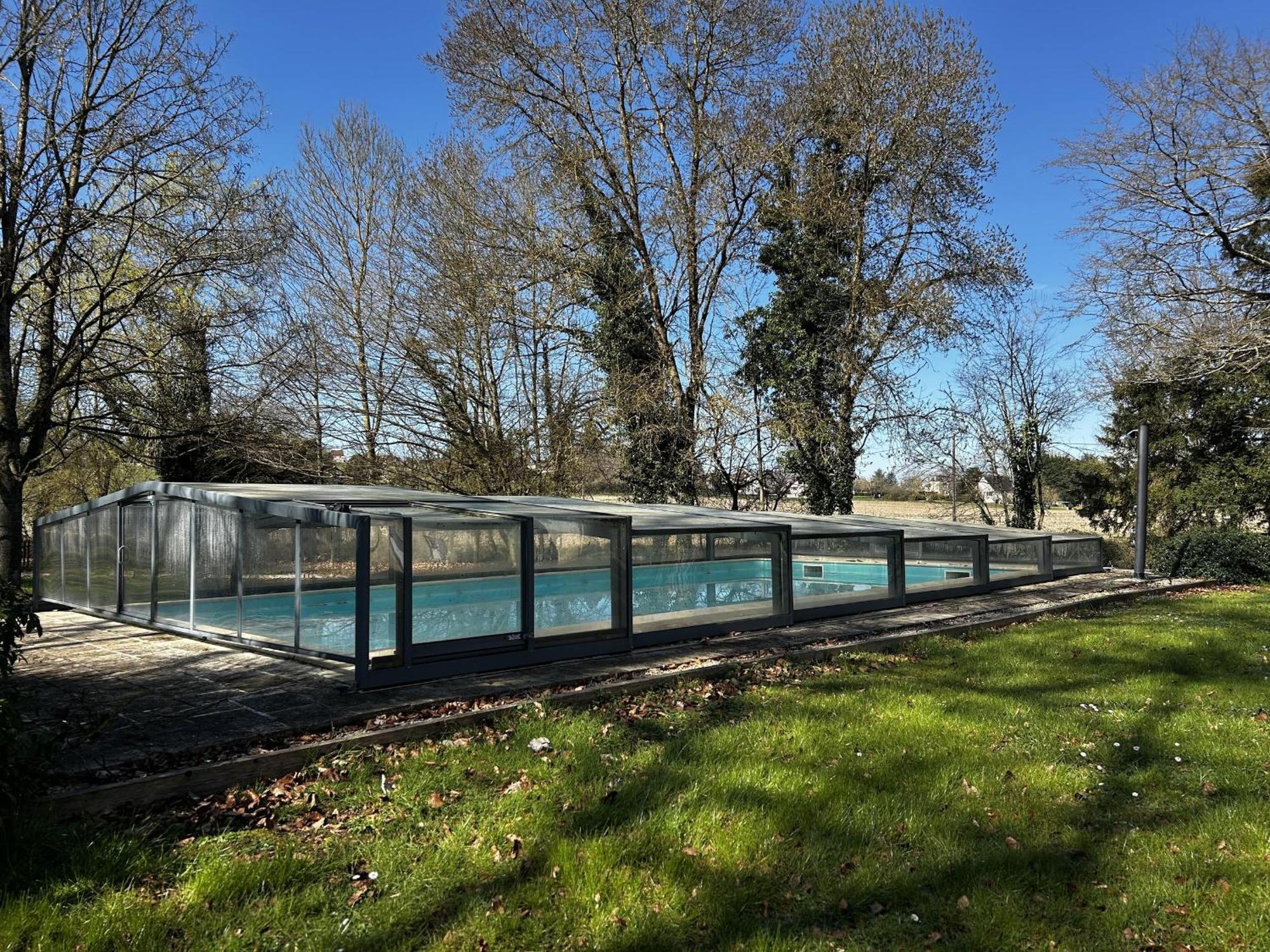 Gite D'Exception A Lesigny Avec Piscine Couverte - Fr-1-541-167 Exterior foto